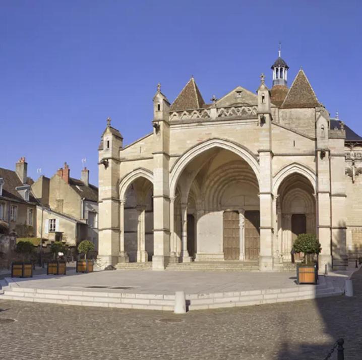 Batisse Paradis- 3 Appartements Calmes Et Elegants Au Centre Historique De Beaune Beaune  Exteriör bild