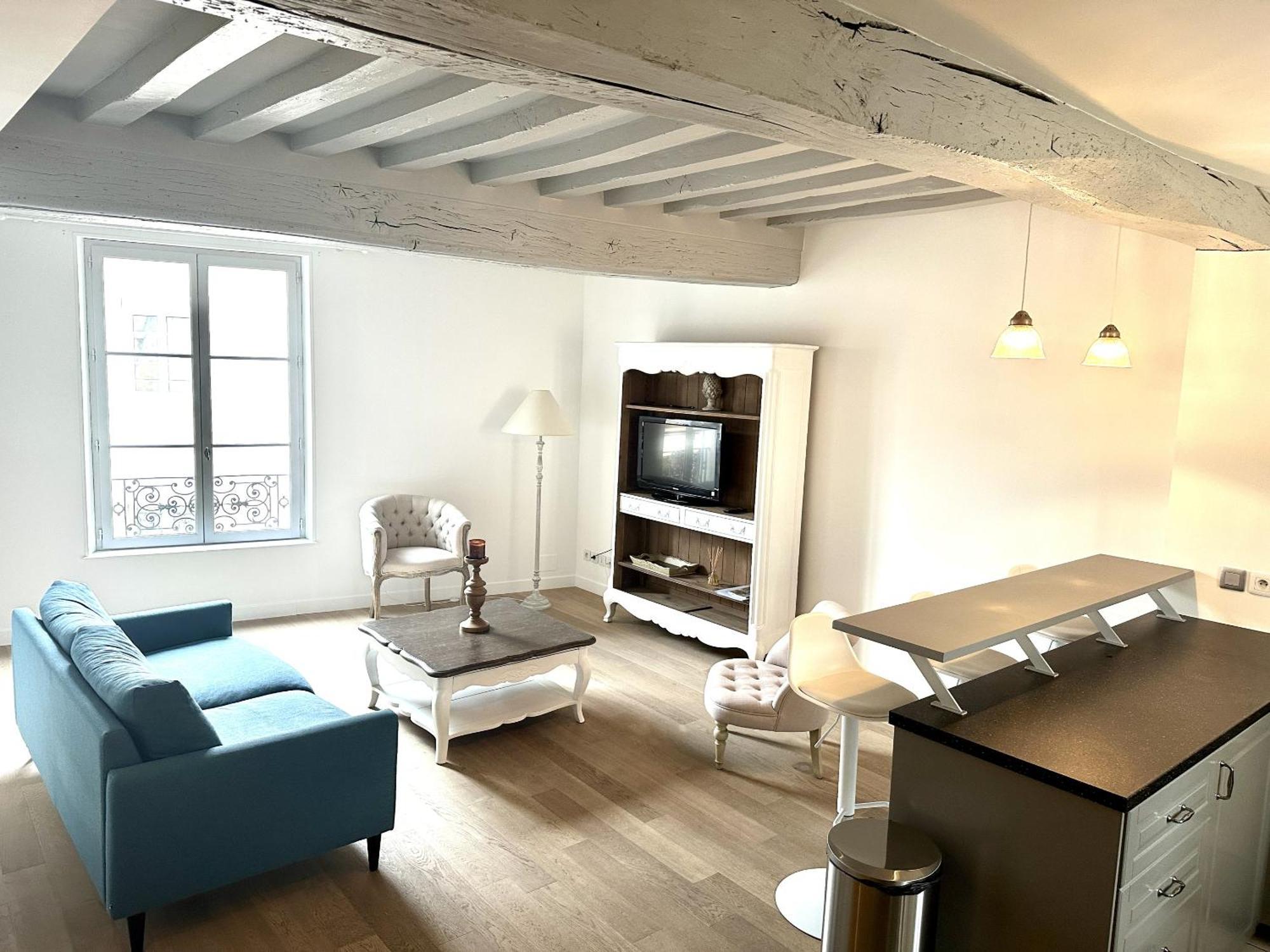 Batisse Paradis- 3 Appartements Calmes Et Elegants Au Centre Historique De Beaune Beaune  Exteriör bild