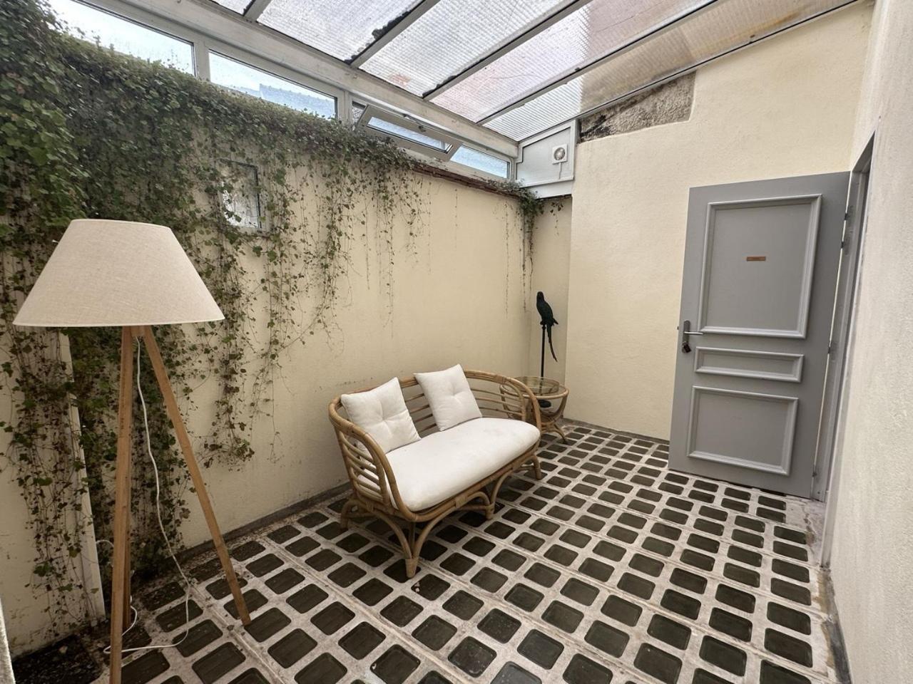 Batisse Paradis- 3 Appartements Calmes Et Elegants Au Centre Historique De Beaune Beaune  Rum bild